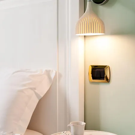 Mybedcavour 4*