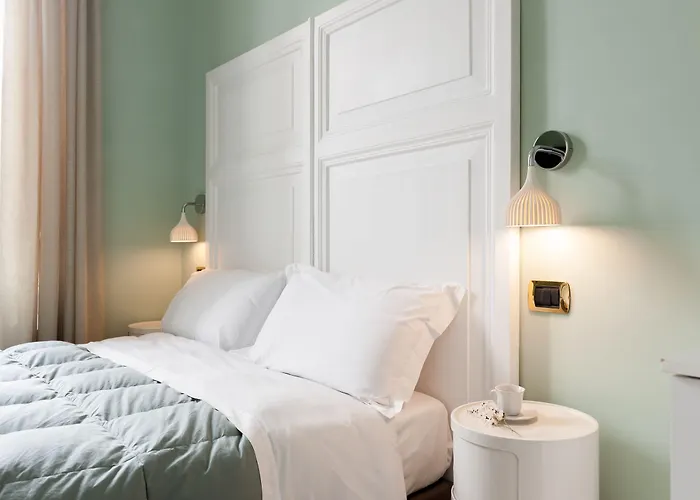Mybedcavour 4*