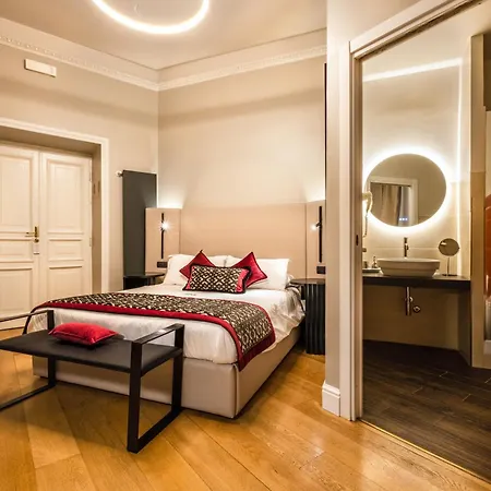 Pensión Mybedcavour
