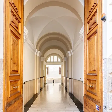 Mybedcavour Pensión