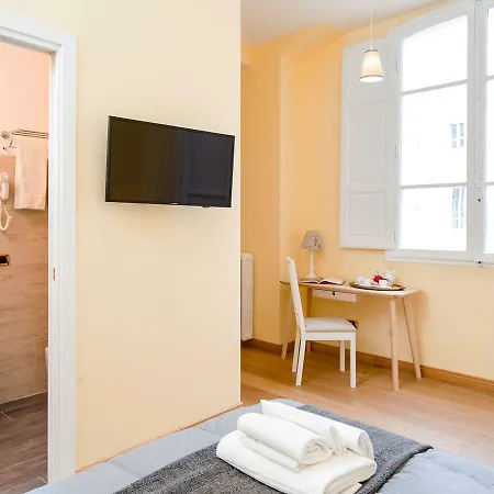 Mybedcavour Pensión